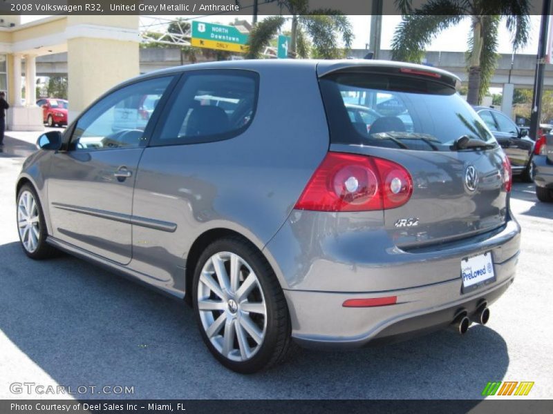 United Grey Metallic / Anthracite 2008 Volkswagen R32