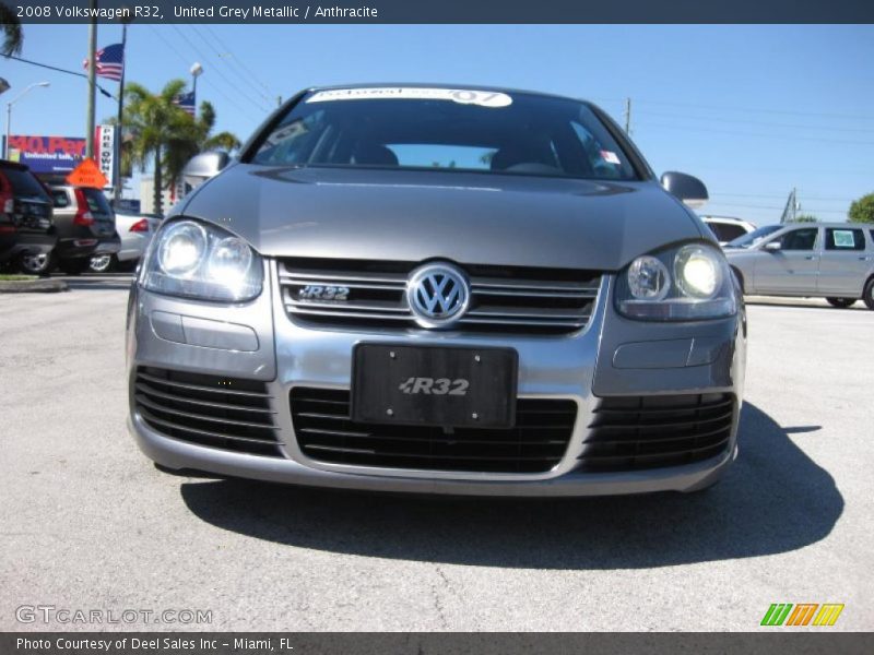 United Grey Metallic / Anthracite 2008 Volkswagen R32