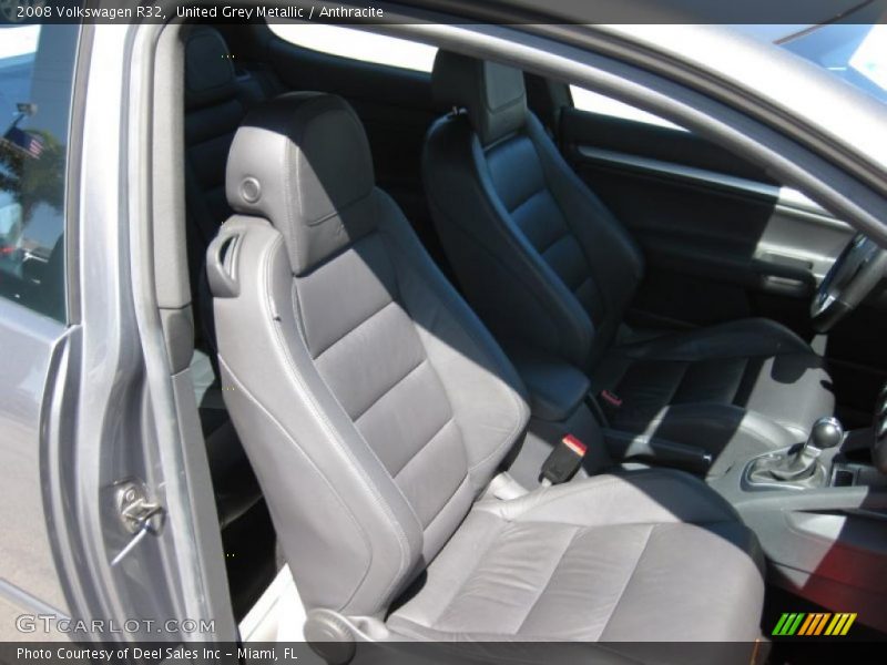 United Grey Metallic / Anthracite 2008 Volkswagen R32