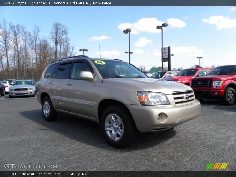 Sonora Gold Metallic / Ivory Beige 2006 Toyota Highlander I4