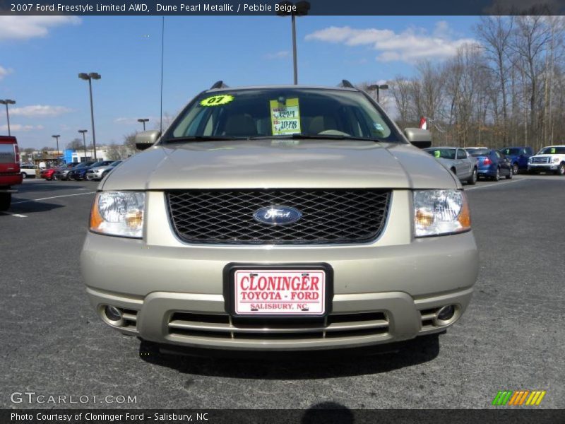 Dune Pearl Metallic / Pebble Beige 2007 Ford Freestyle Limited AWD