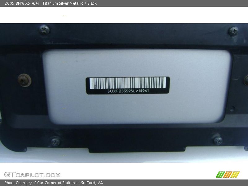 Titanium Silver Metallic / Black 2005 BMW X5 4.4i