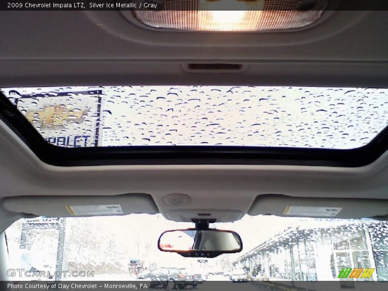 Silver Ice Metallic / Gray 2009 Chevrolet Impala LTZ