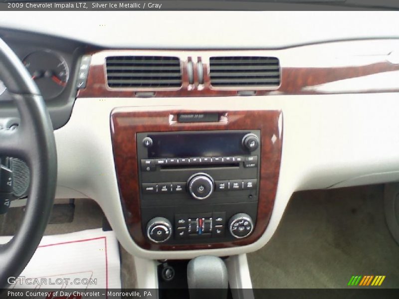 Silver Ice Metallic / Gray 2009 Chevrolet Impala LTZ
