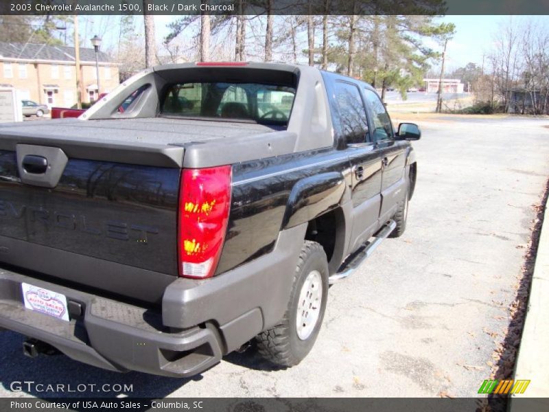 Black / Dark Charcoal 2003 Chevrolet Avalanche 1500