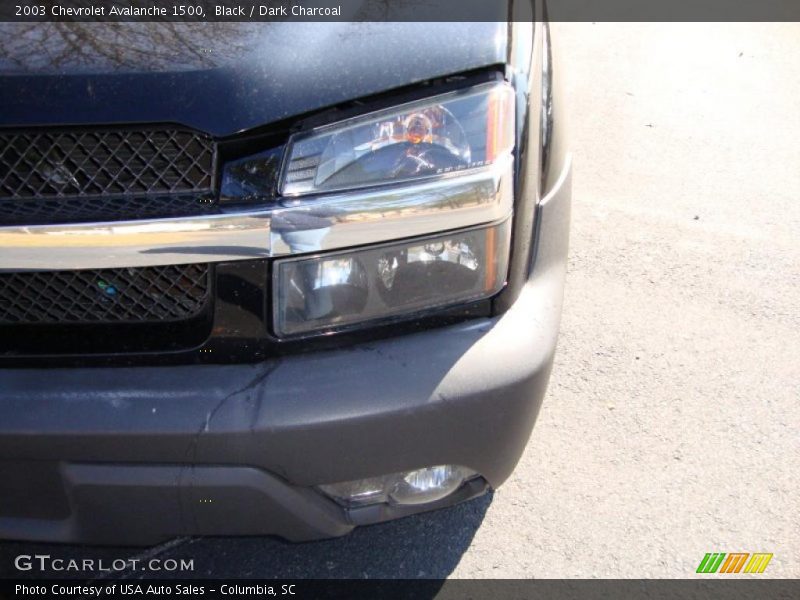 Black / Dark Charcoal 2003 Chevrolet Avalanche 1500