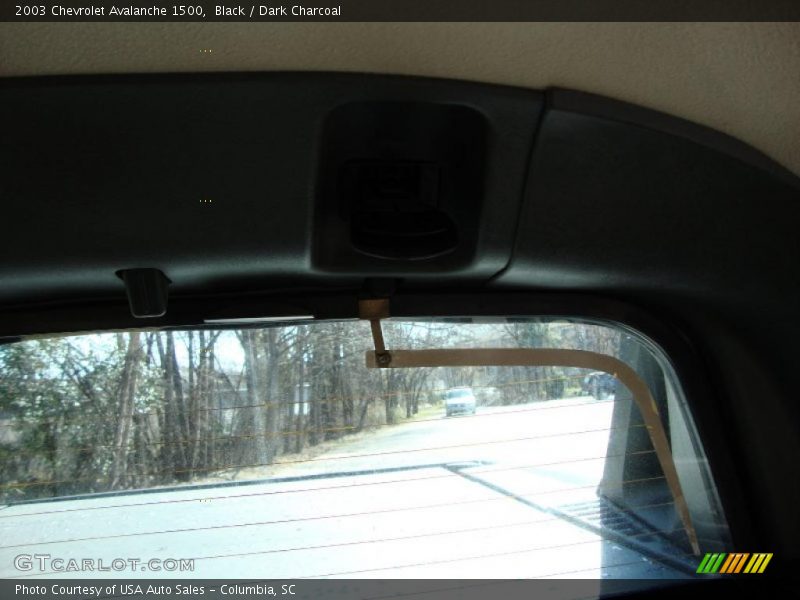 Black / Dark Charcoal 2003 Chevrolet Avalanche 1500