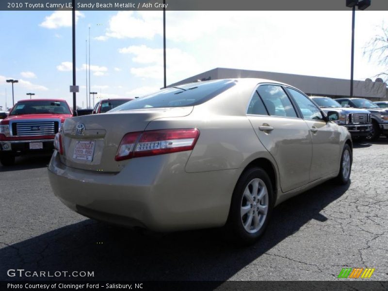 Sandy Beach Metallic / Ash Gray 2010 Toyota Camry LE
