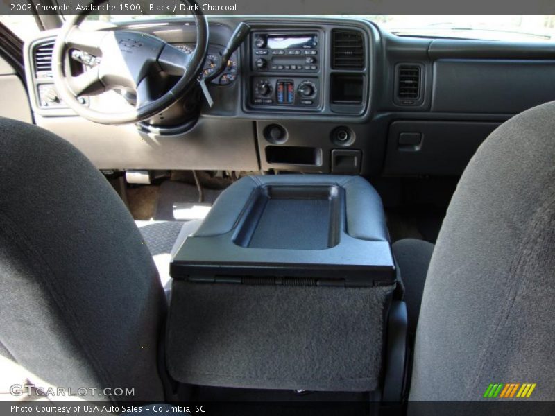 Black / Dark Charcoal 2003 Chevrolet Avalanche 1500