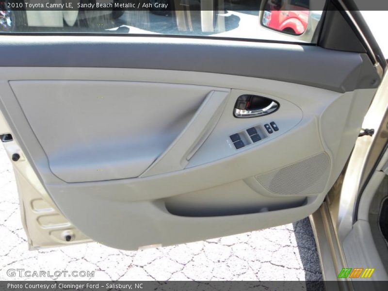 Sandy Beach Metallic / Ash Gray 2010 Toyota Camry LE