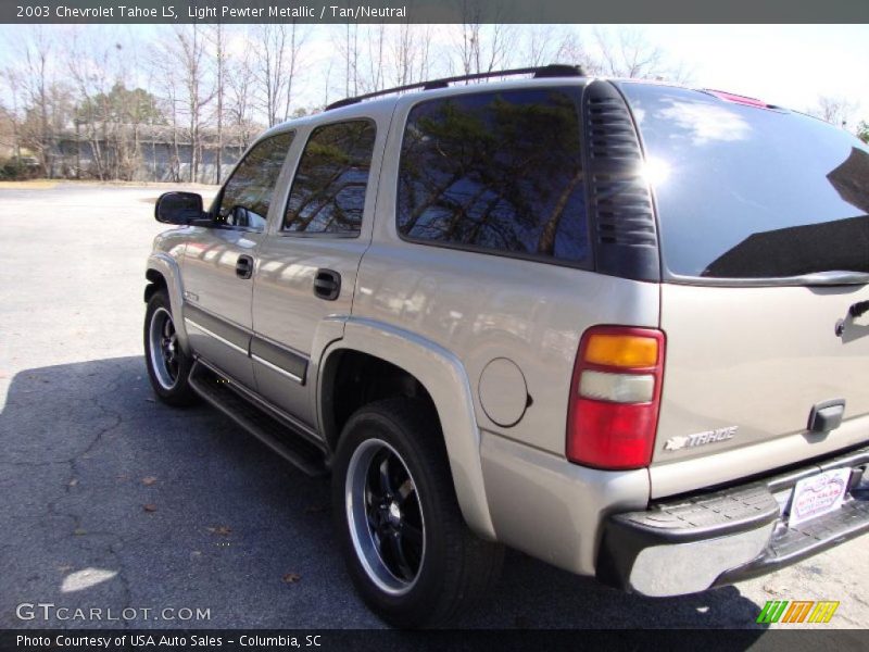 Light Pewter Metallic / Tan/Neutral 2003 Chevrolet Tahoe LS