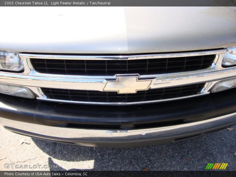 Light Pewter Metallic / Tan/Neutral 2003 Chevrolet Tahoe LS