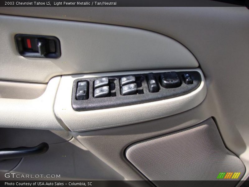 Light Pewter Metallic / Tan/Neutral 2003 Chevrolet Tahoe LS