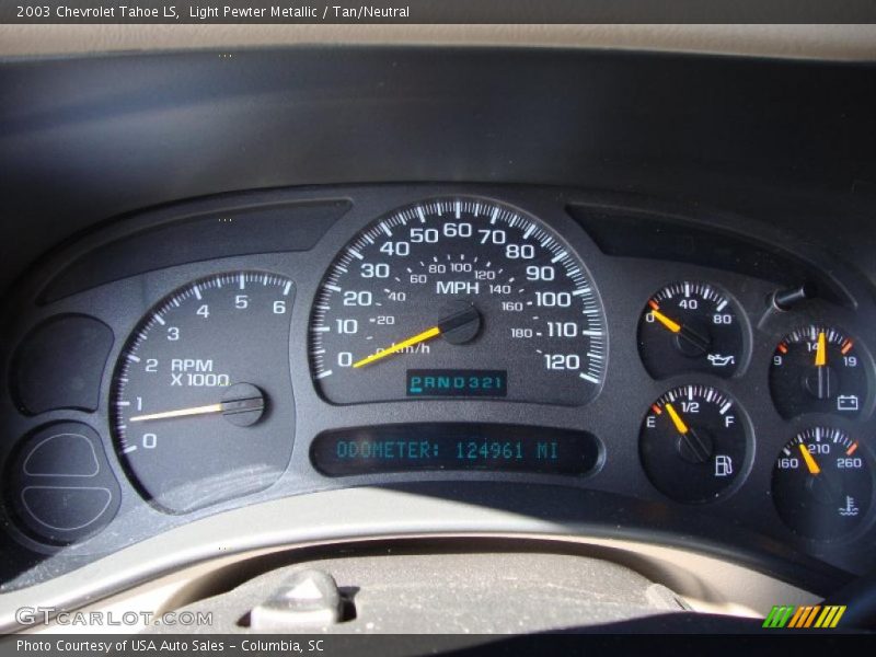 Light Pewter Metallic / Tan/Neutral 2003 Chevrolet Tahoe LS