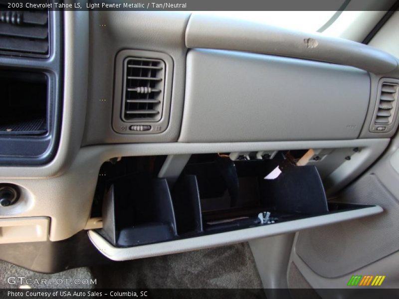 Light Pewter Metallic / Tan/Neutral 2003 Chevrolet Tahoe LS