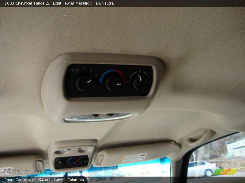 Light Pewter Metallic / Tan/Neutral 2003 Chevrolet Tahoe LS