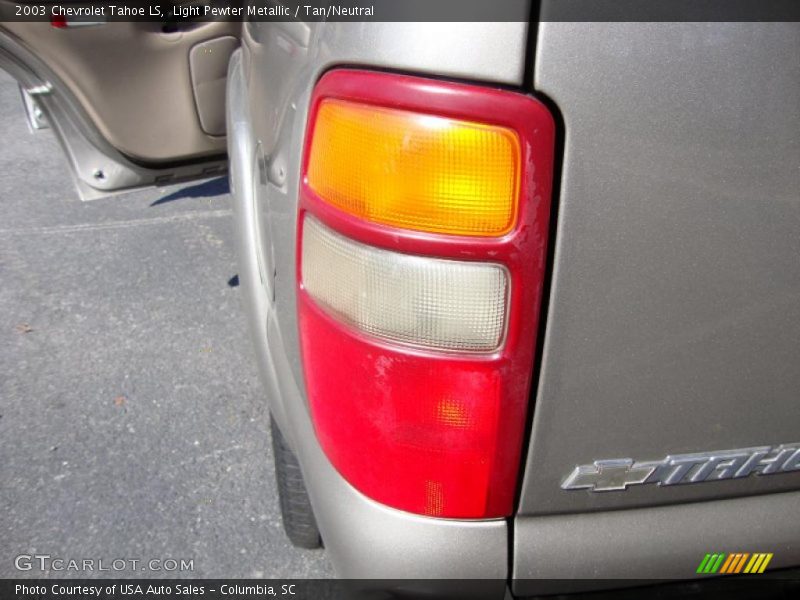 Light Pewter Metallic / Tan/Neutral 2003 Chevrolet Tahoe LS