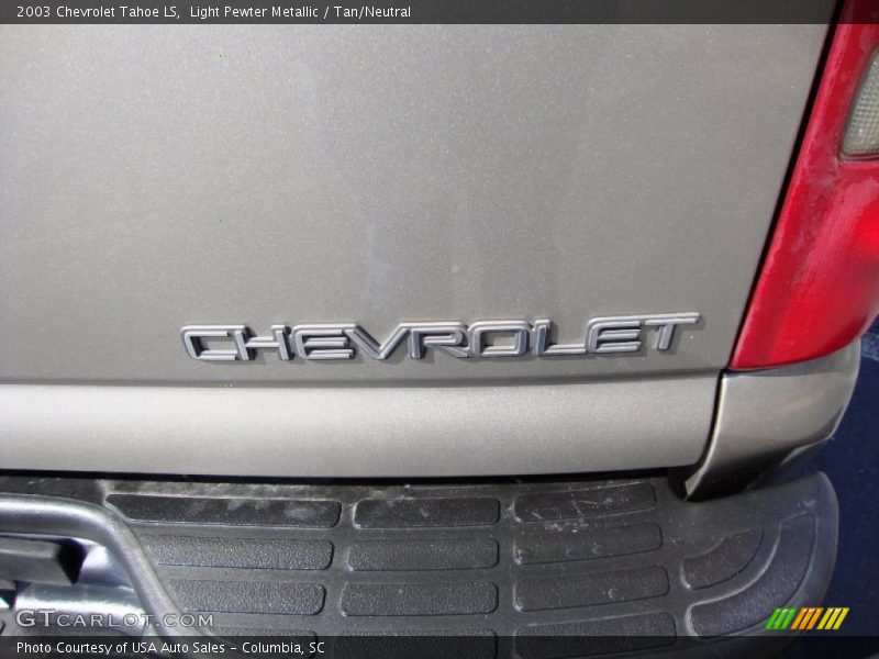 Light Pewter Metallic / Tan/Neutral 2003 Chevrolet Tahoe LS
