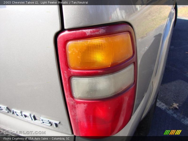 Light Pewter Metallic / Tan/Neutral 2003 Chevrolet Tahoe LS