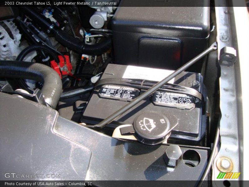 Light Pewter Metallic / Tan/Neutral 2003 Chevrolet Tahoe LS