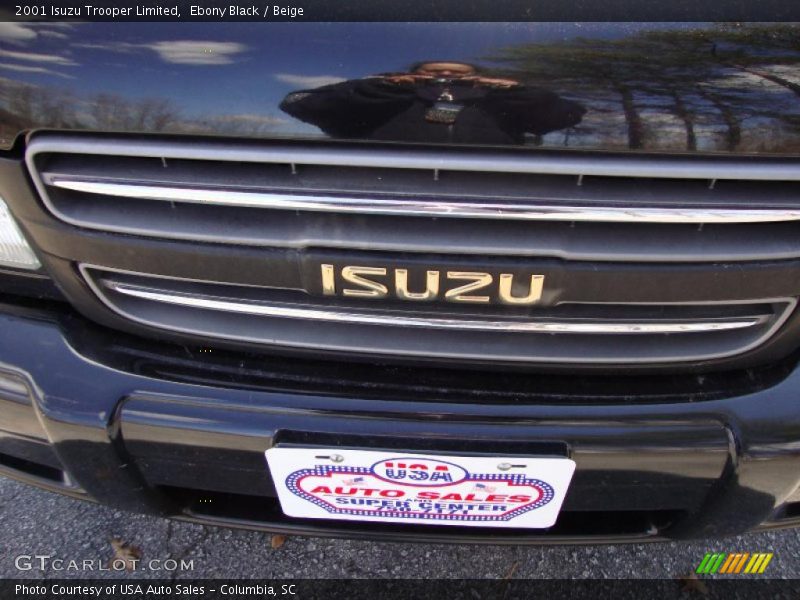 Ebony Black / Beige 2001 Isuzu Trooper Limited