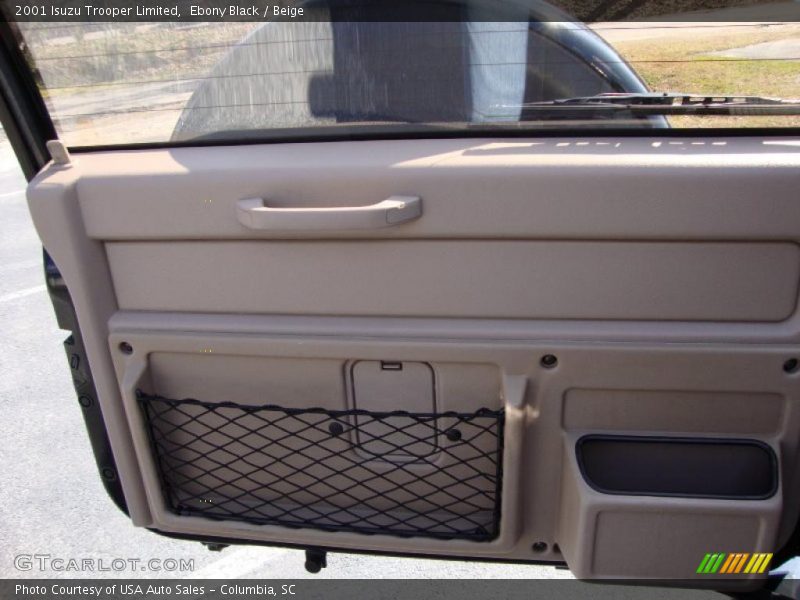 Ebony Black / Beige 2001 Isuzu Trooper Limited