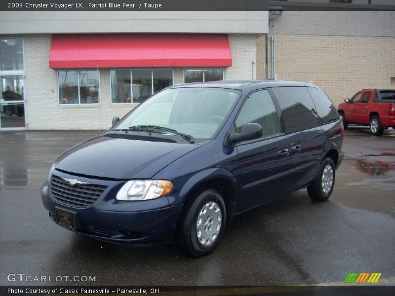 Patriot Blue Pearl / Taupe 2003 Chrysler Voyager LX