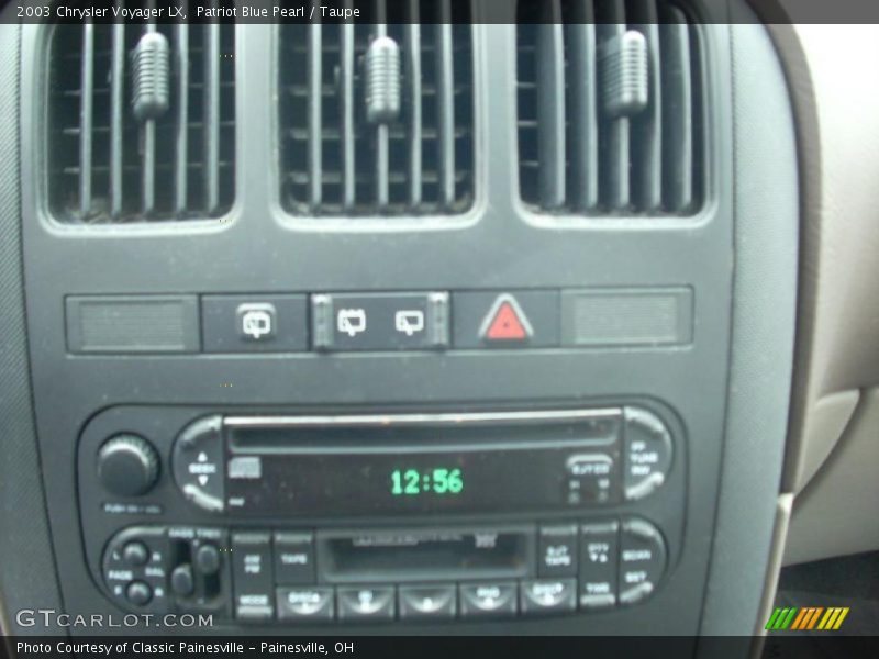 Patriot Blue Pearl / Taupe 2003 Chrysler Voyager LX