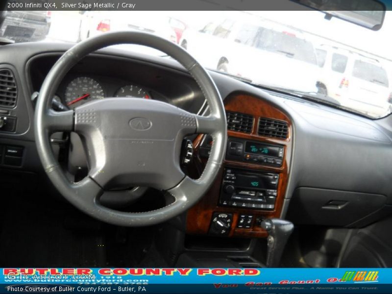 Silver Sage Metallic / Gray 2000 Infiniti QX4