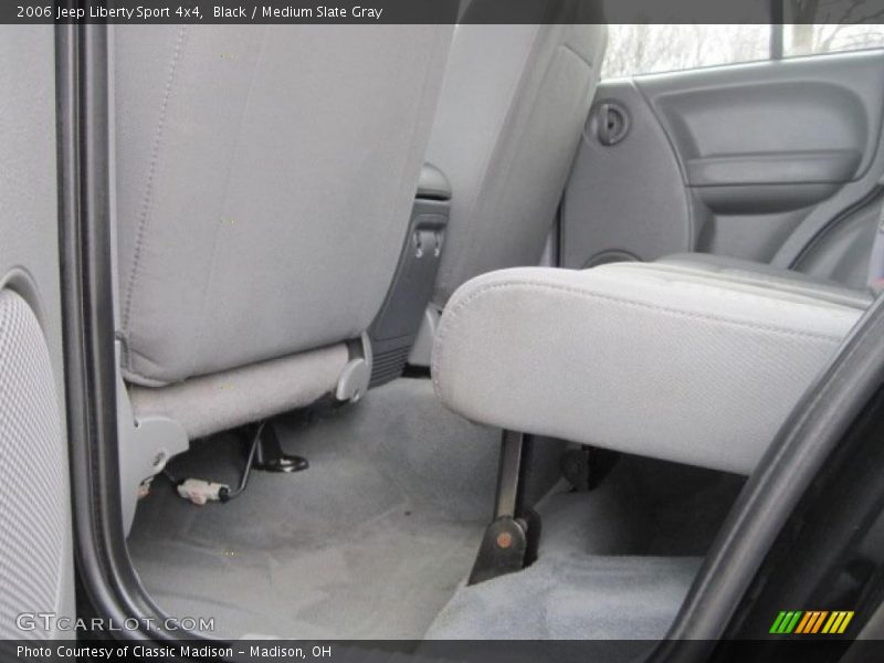 Black / Medium Slate Gray 2006 Jeep Liberty Sport 4x4