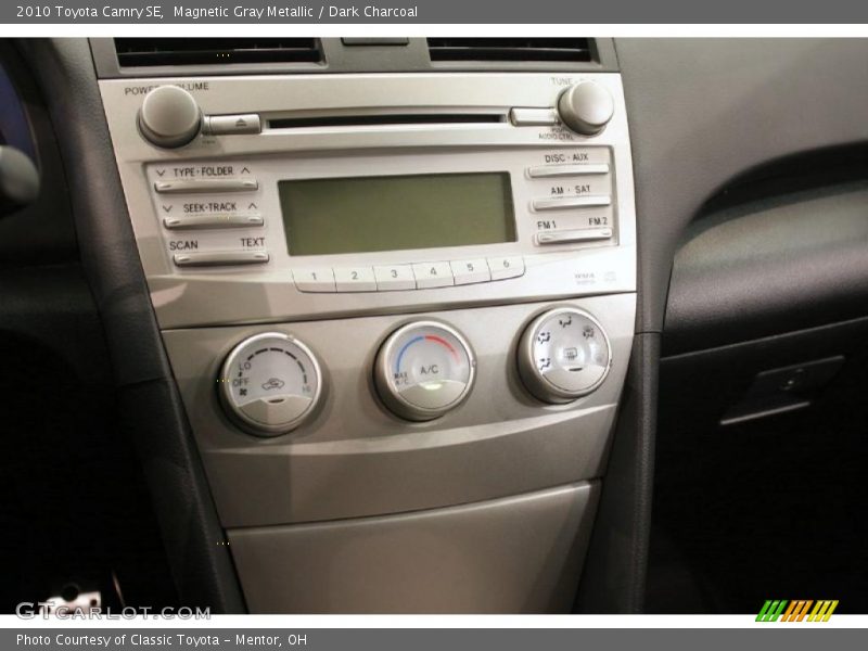 Magnetic Gray Metallic / Dark Charcoal 2010 Toyota Camry SE