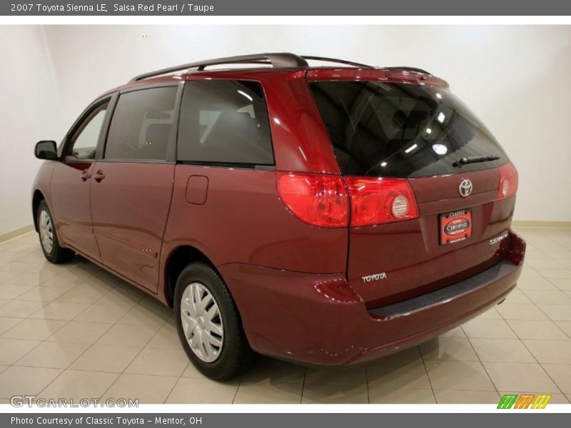 Salsa Red Pearl / Taupe 2007 Toyota Sienna LE