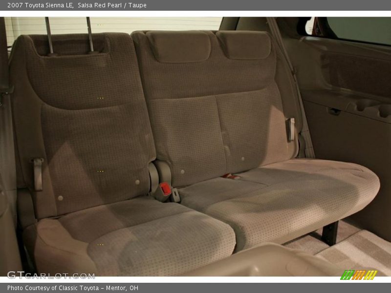 Salsa Red Pearl / Taupe 2007 Toyota Sienna LE