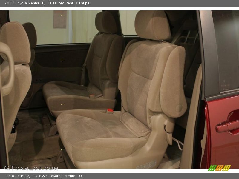 Salsa Red Pearl / Taupe 2007 Toyota Sienna LE