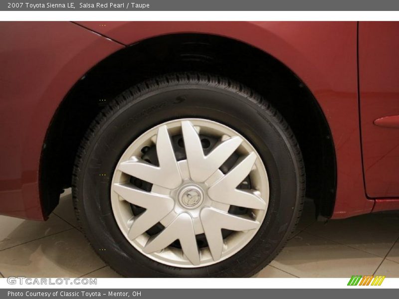Salsa Red Pearl / Taupe 2007 Toyota Sienna LE
