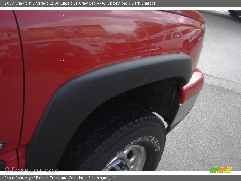 Victory Red / Dark Charcoal 2007 Chevrolet Silverado 1500 Classic LT Crew Cab 4x4