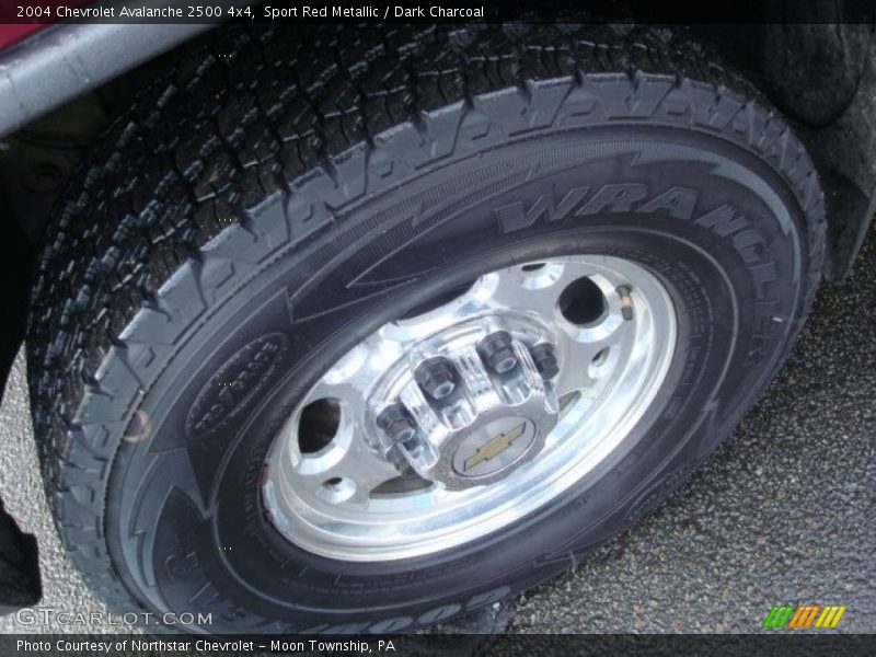 Sport Red Metallic / Dark Charcoal 2004 Chevrolet Avalanche 2500 4x4