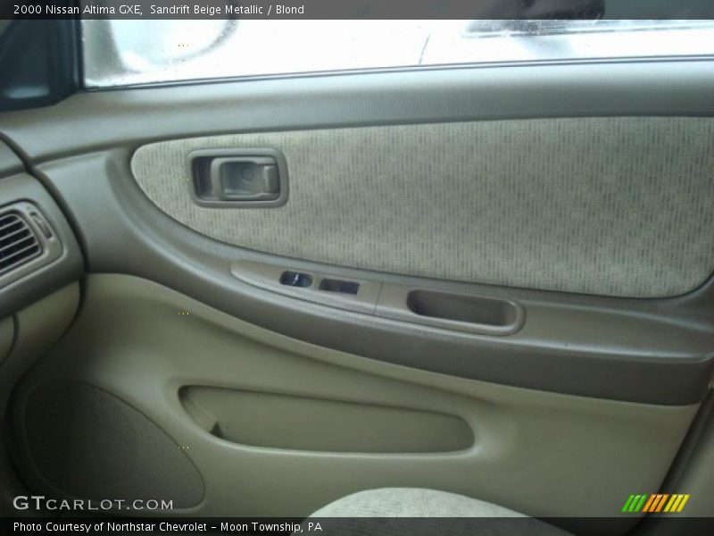 Sandrift Beige Metallic / Blond 2000 Nissan Altima GXE