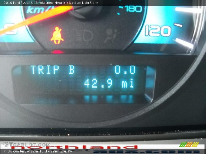 Smokestone Metallic / Medium Light Stone 2010 Ford Fusion S