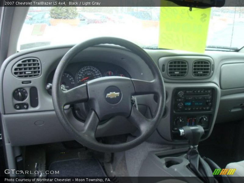 Black / Light Gray 2007 Chevrolet TrailBlazer LS 4x4