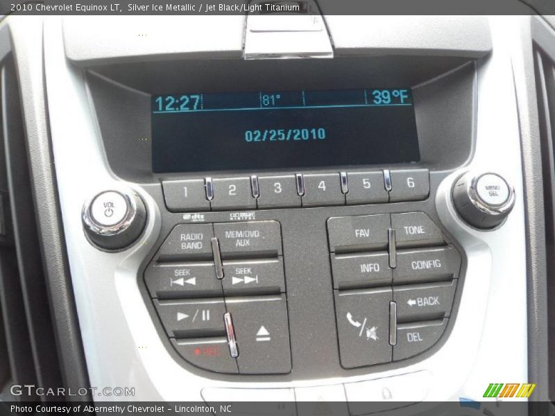 Silver Ice Metallic / Jet Black/Light Titanium 2010 Chevrolet Equinox LT