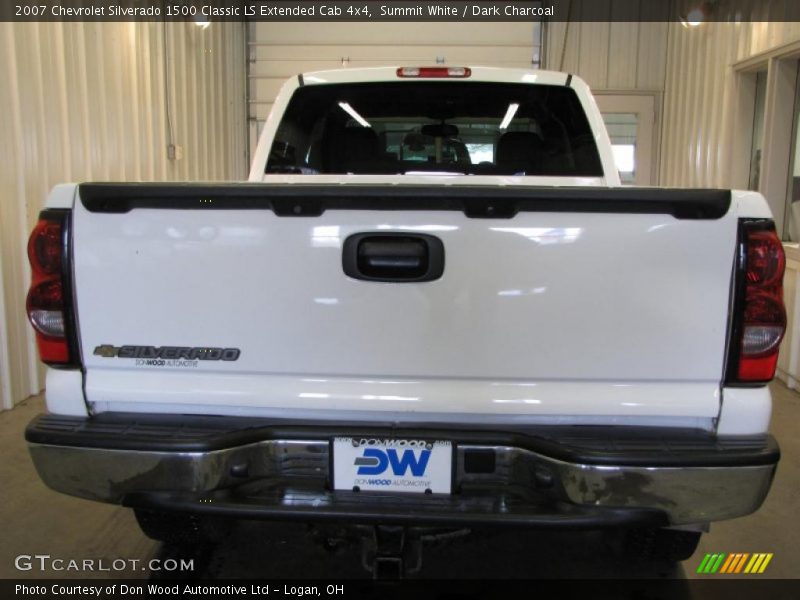 Summit White / Dark Charcoal 2007 Chevrolet Silverado 1500 Classic LS Extended Cab 4x4