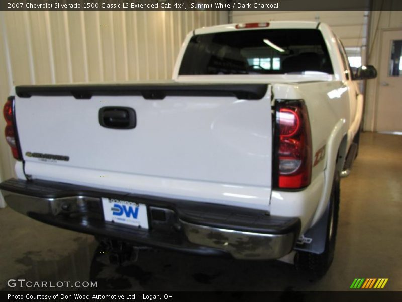 Summit White / Dark Charcoal 2007 Chevrolet Silverado 1500 Classic LS Extended Cab 4x4