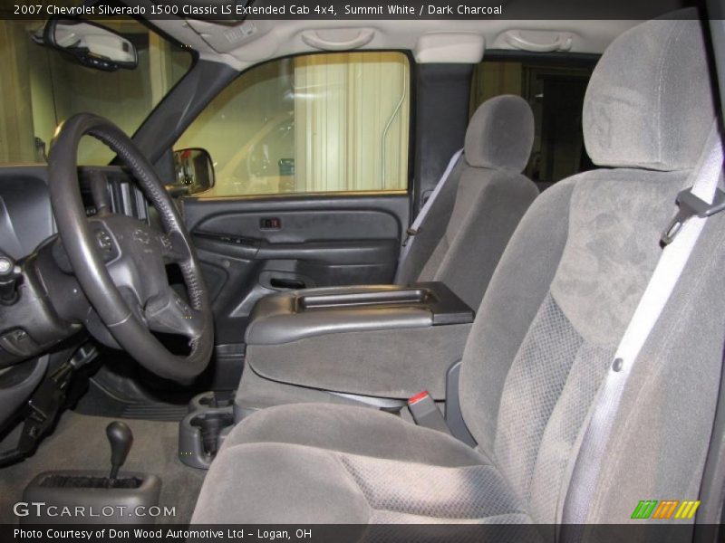 Summit White / Dark Charcoal 2007 Chevrolet Silverado 1500 Classic LS Extended Cab 4x4