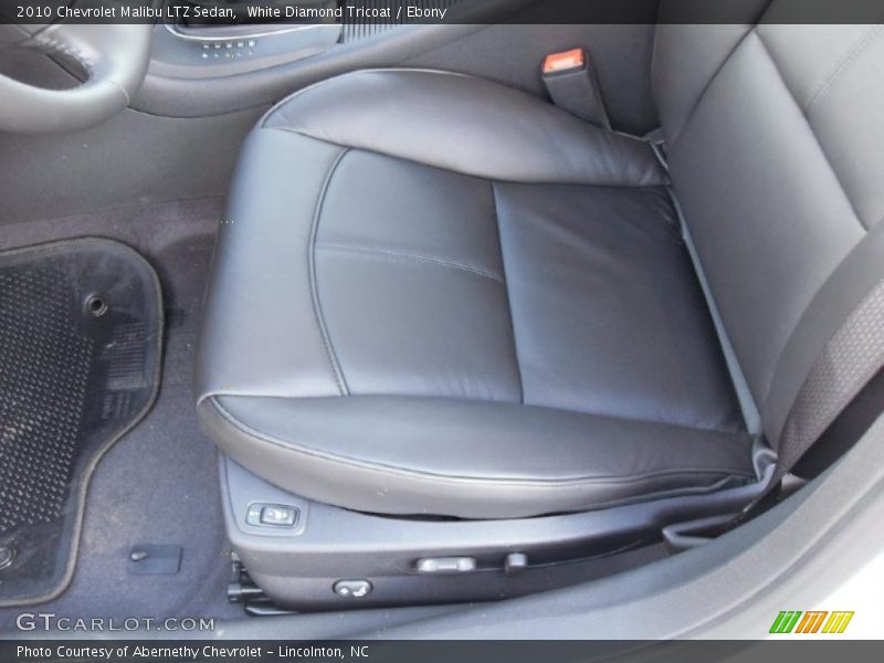 White Diamond Tricoat / Ebony 2010 Chevrolet Malibu LTZ Sedan