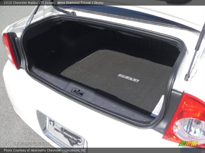 White Diamond Tricoat / Ebony 2010 Chevrolet Malibu LTZ Sedan