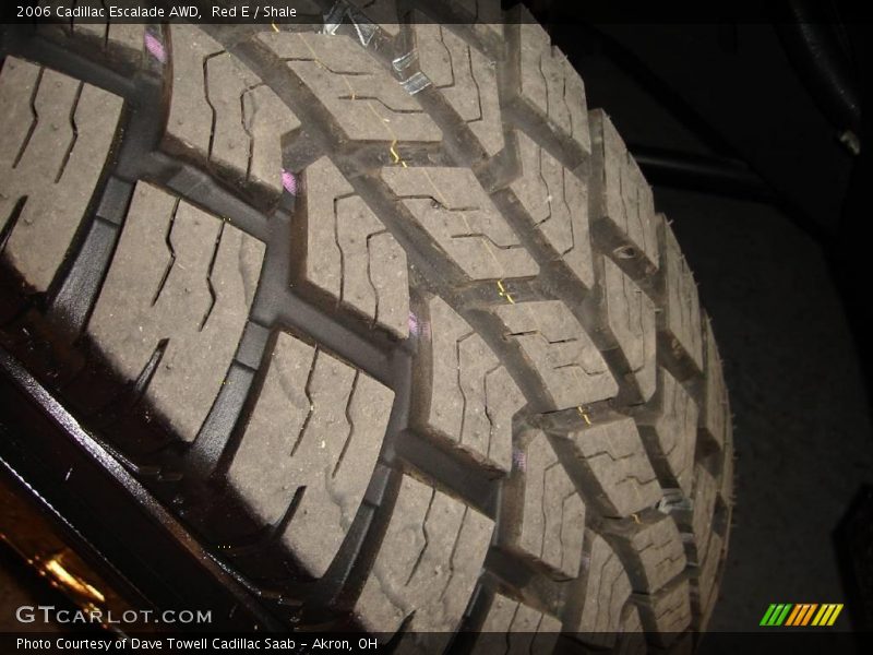 Red E / Shale 2006 Cadillac Escalade AWD