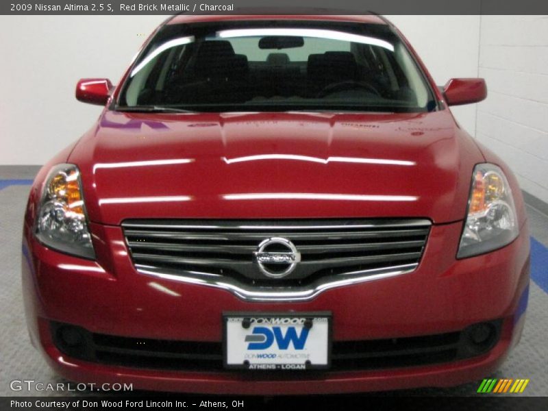 Red Brick Metallic / Charcoal 2009 Nissan Altima 2.5 S