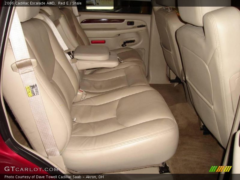 Red E / Shale 2006 Cadillac Escalade AWD