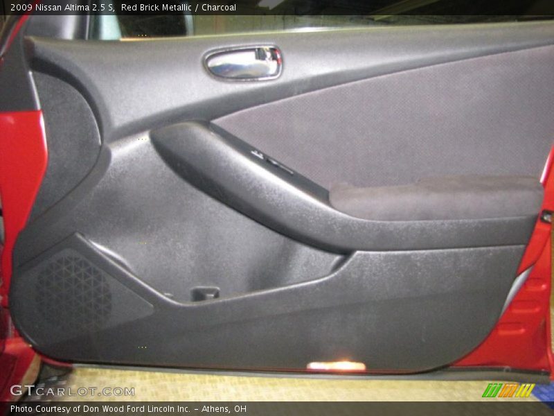 Red Brick Metallic / Charcoal 2009 Nissan Altima 2.5 S